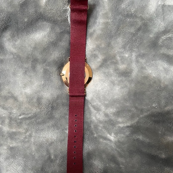 DANIEL WELLINGTON WATCH - Picture 5 of 5